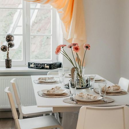 Spacious - 140 Square Meters Apartment, Vilnius City Centre מראה חיצוני תמונה